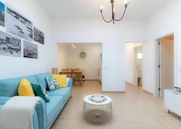 Vista Al Muelle By Hh Apartman *